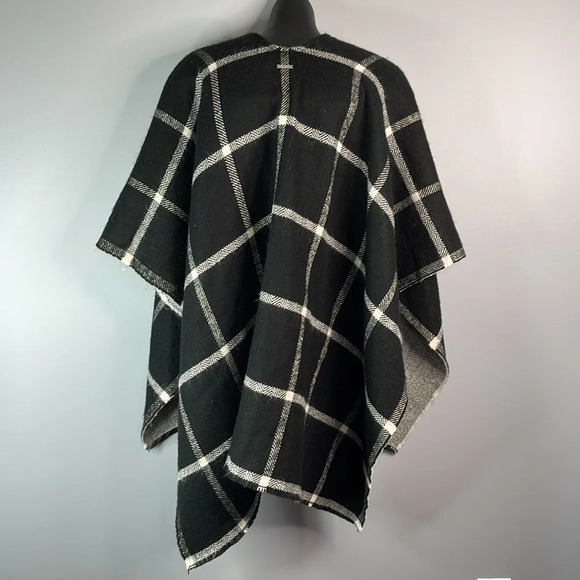 LAUREN RALPH LAUREN Reversable Cape Black Plaid/ Grey Herringbone Prep Classic - Picture 5 of 11